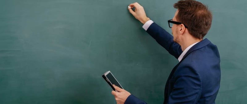 ¿Qué estudiar para ser maestro?