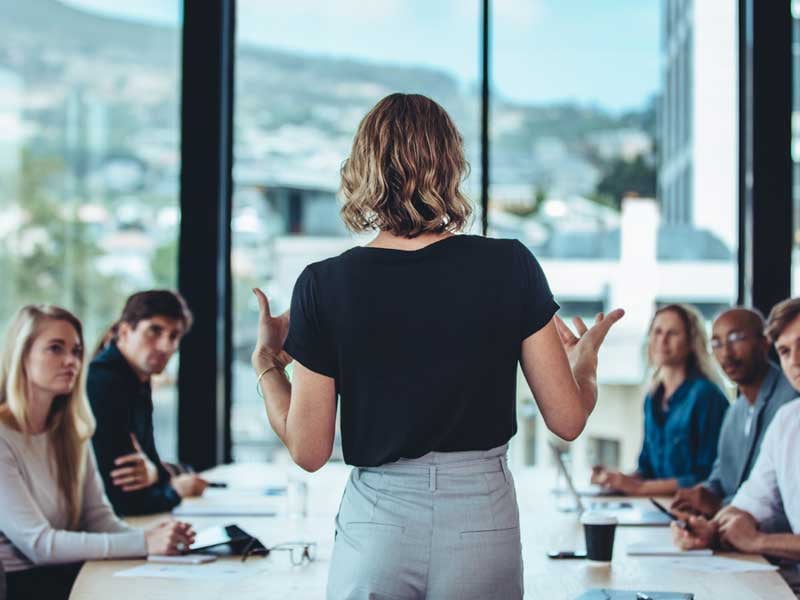 Motivación laboral: qué es y cómo implementarla