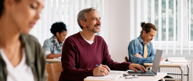 Papás que estudian: ¿cómo se organizan?