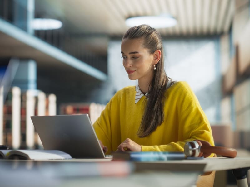 ¿Hay carreras más fáciles para hacer en línea?