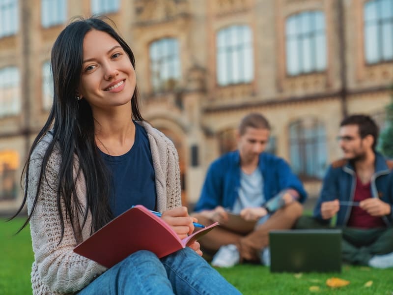 Estudiantes de Ciencias Sociales en la UVM