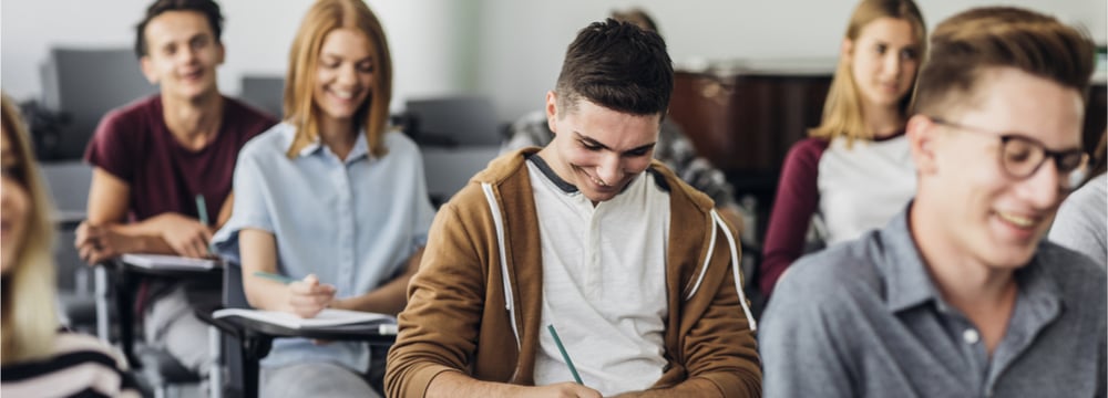 Prepa UNAM: plan de estudios, requisitos, becas y ventajas