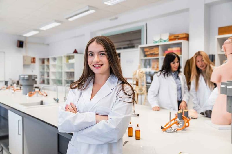 ¿Qué debo revisar antes de elegir dónde estudiar Medicina?