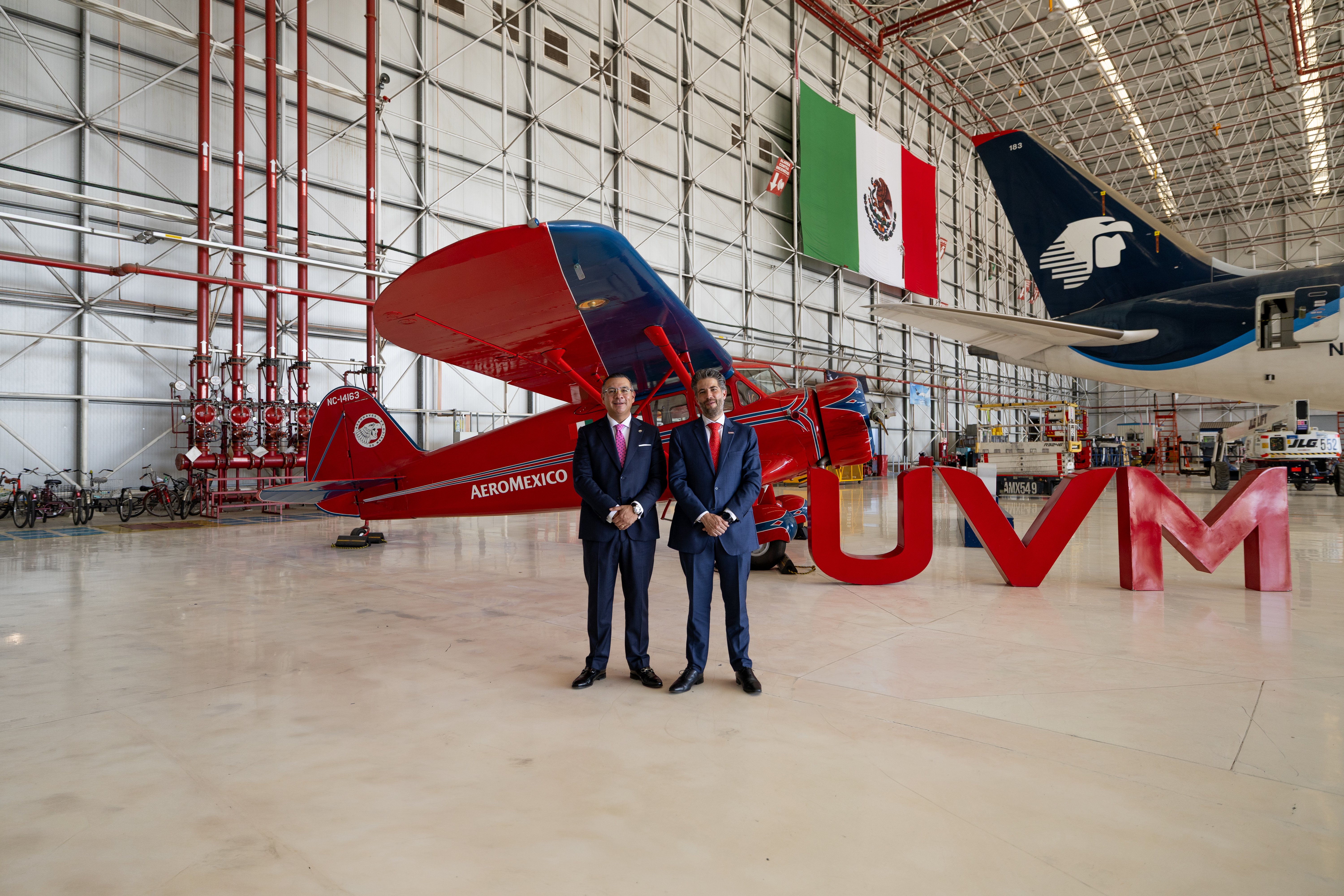 Estudiar ingeniería aeronáutica en México: opciones con formación práctica